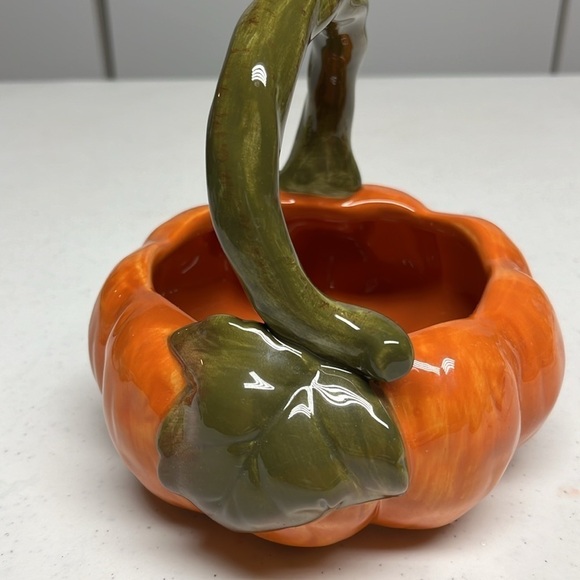 Pumpkin Candy Dish - Picture 2 of 15